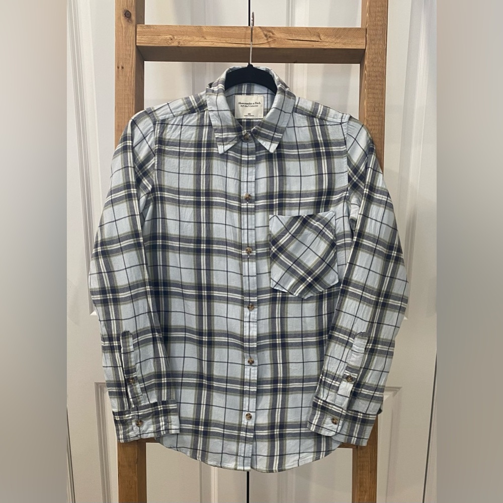 Abercrombie and Fitch Soft Collection Long Sleeve Button Down Plaid Men’s XS